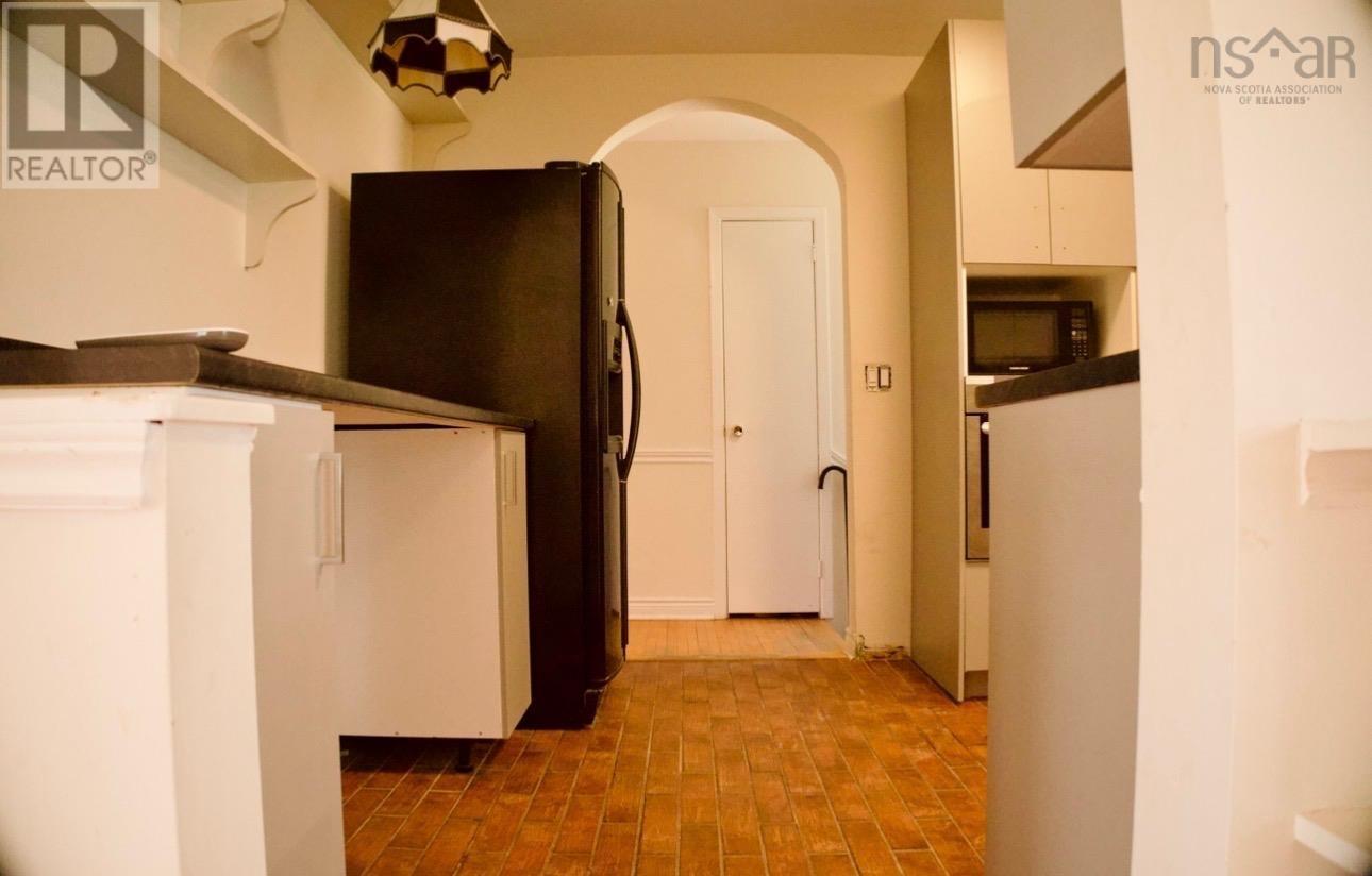 109 BIRCH STREET - 19