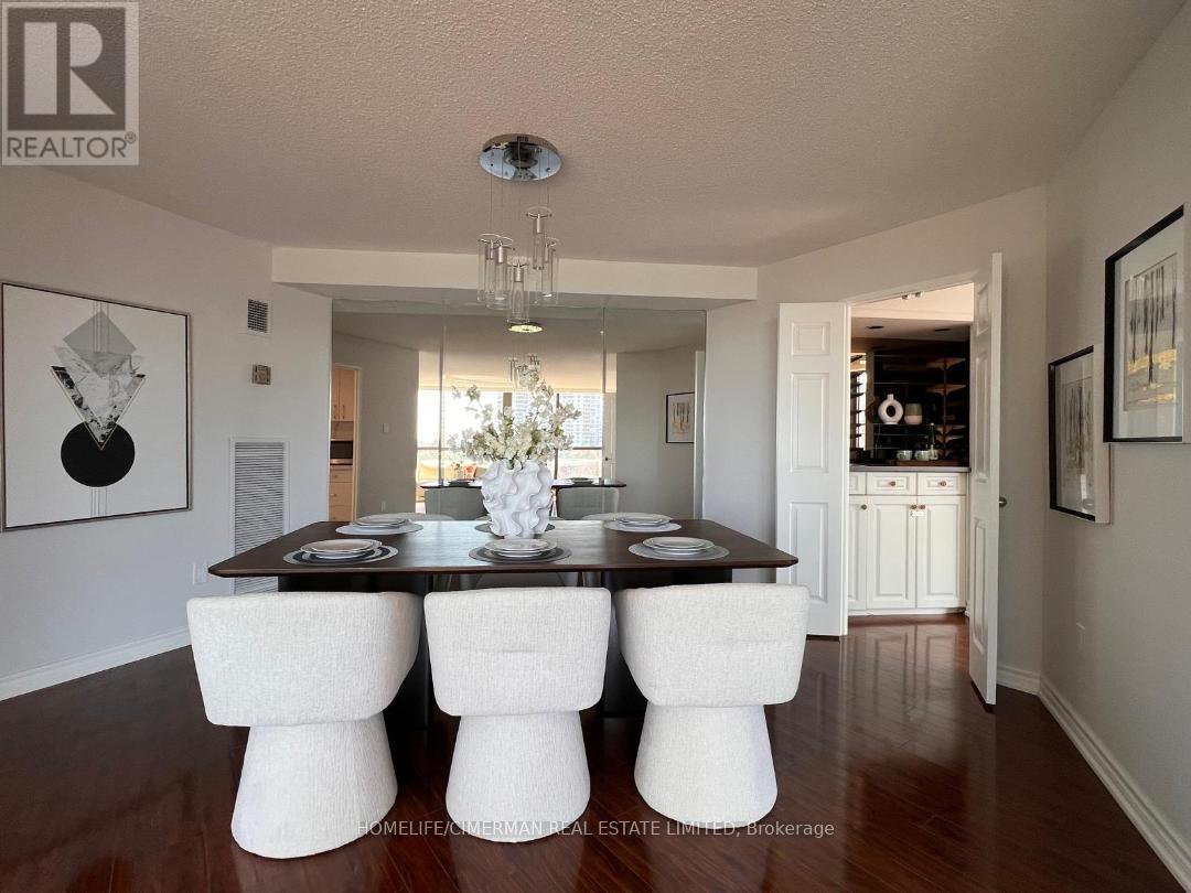 #601 2010 ISLINGTON AVENUE - 6