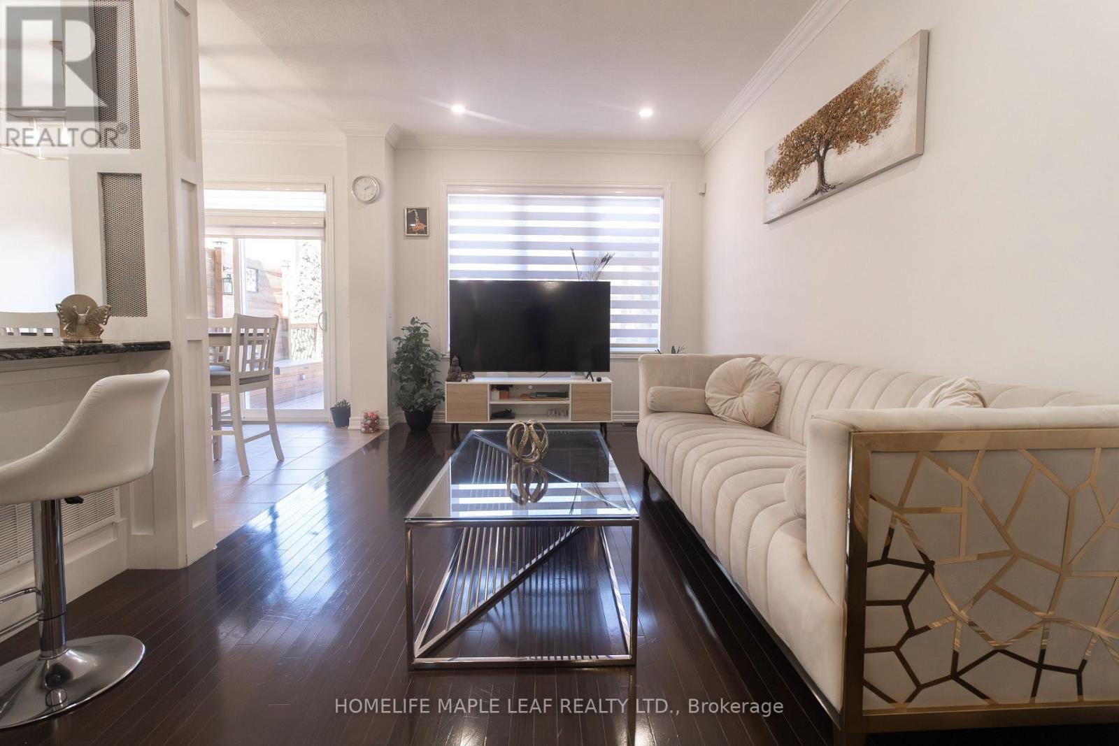 11 ICEFALL ROAD - 15