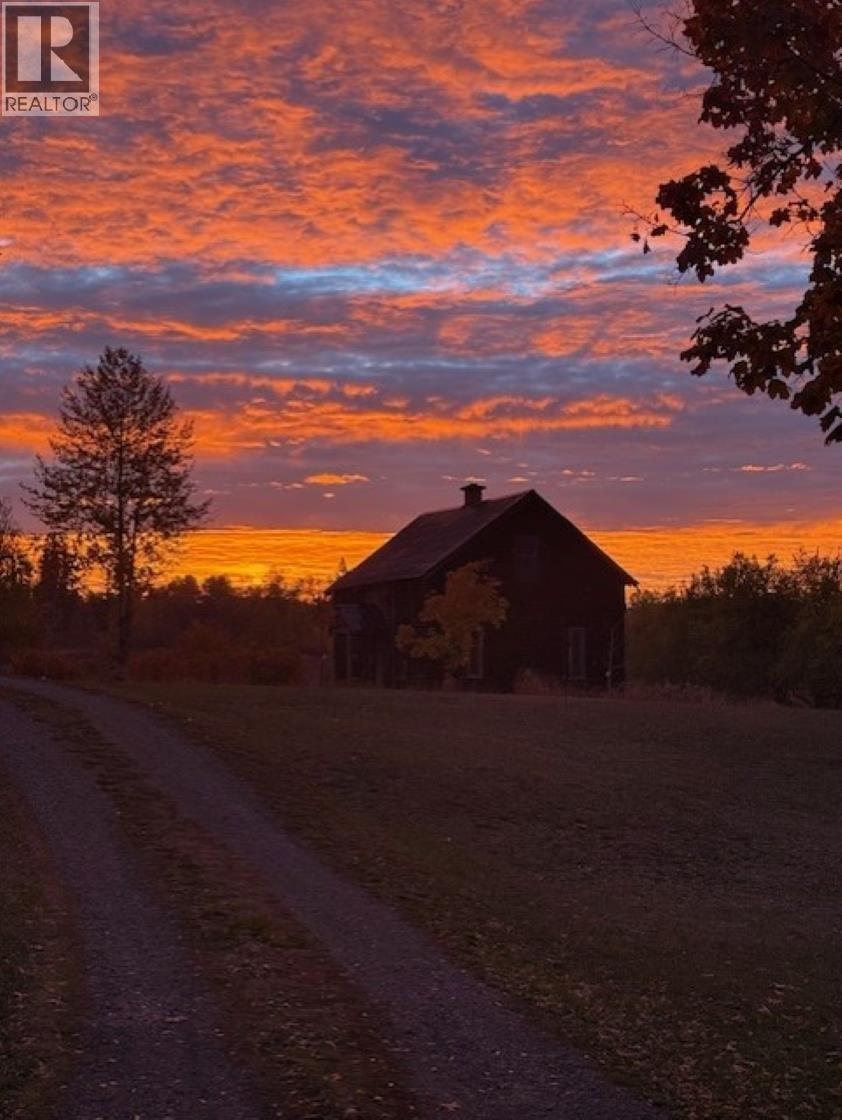 6035 OLD BABINE LAKE ROAD - 40