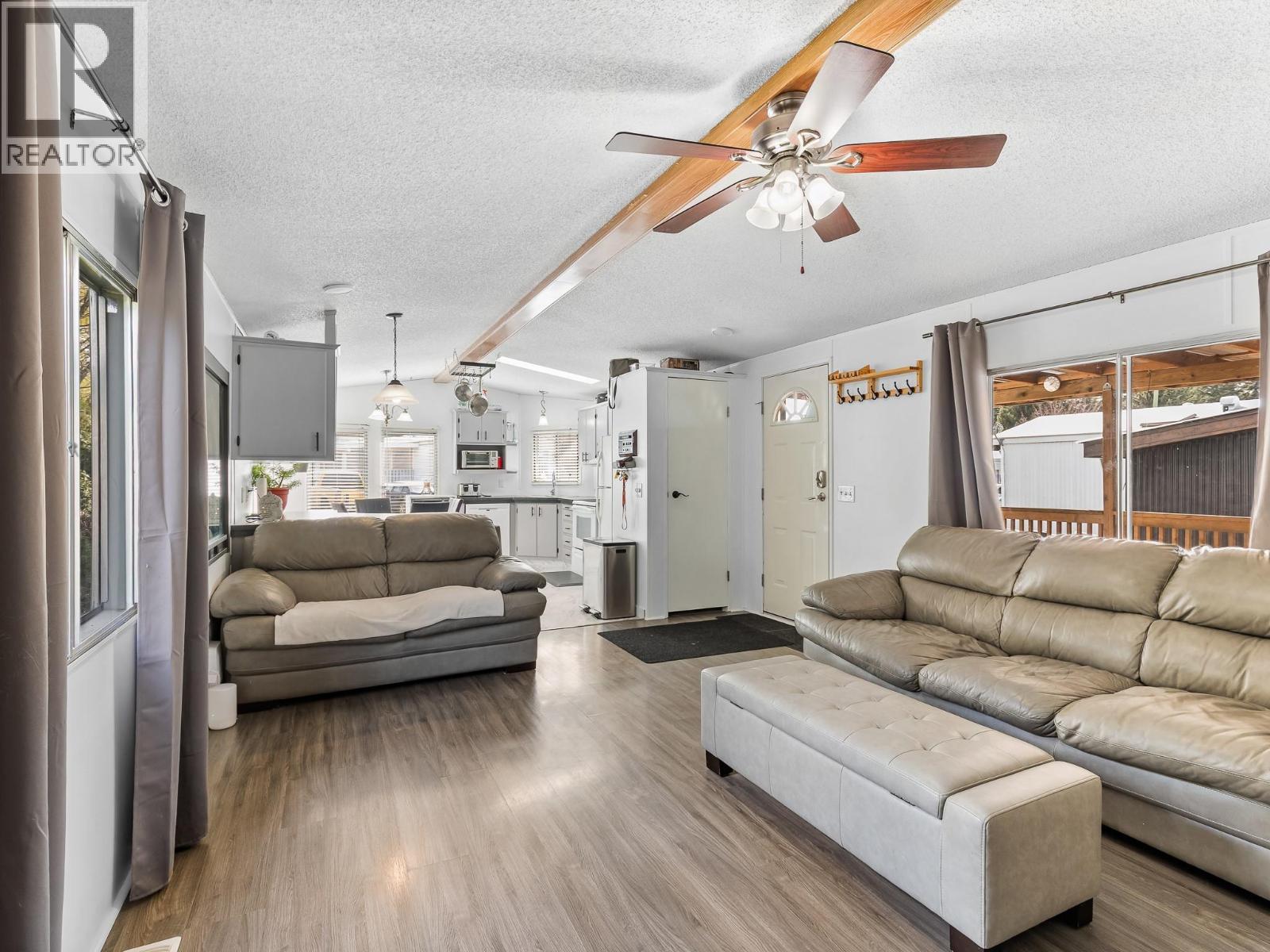 #94 715 BEAVER LAKE ROAD - 12