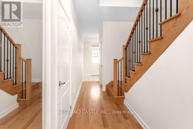 38 LILAC CIRCLE E - 5