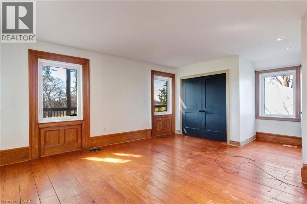 2163 POWERLINE ROAD W - 16