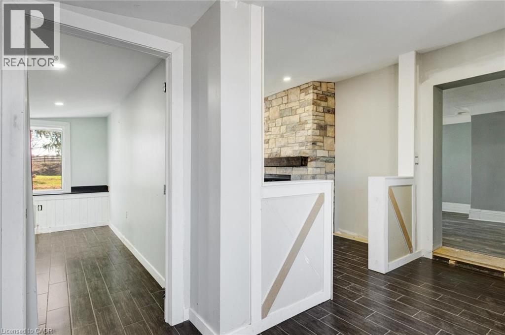 2163 POWERLINE ROAD W - 33