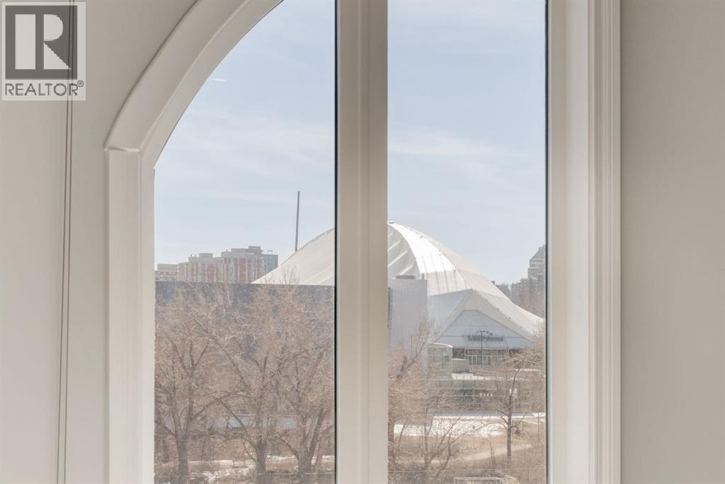 #508 138 18 AVENUE SE - 42