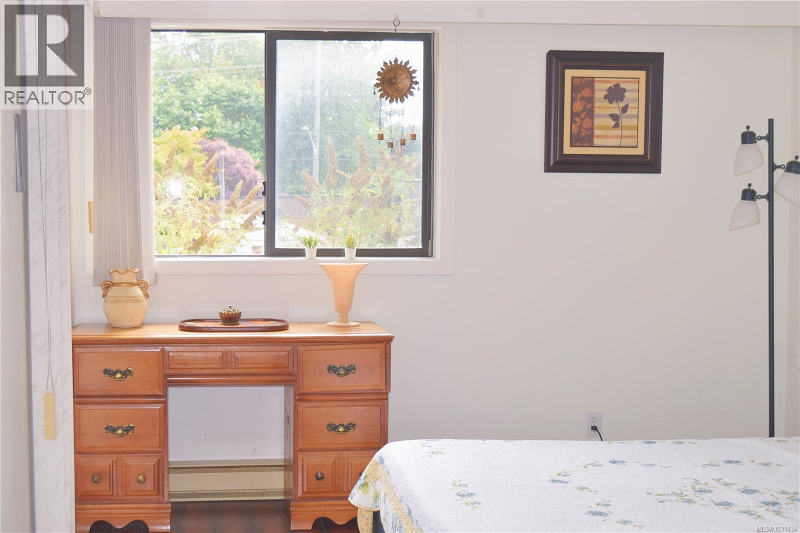 #101 1870 McKenzie Ave - 3