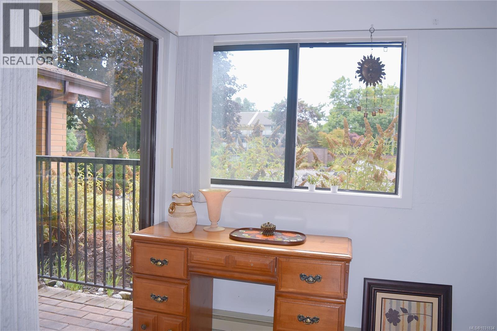 #101 1870 MCKENZIE AVE - 7