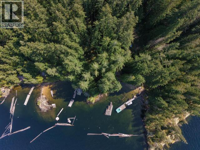 9162 POWELL LAKE - 13