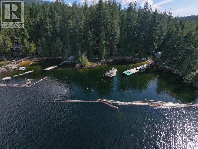 9162 POWELL LAKE - 2