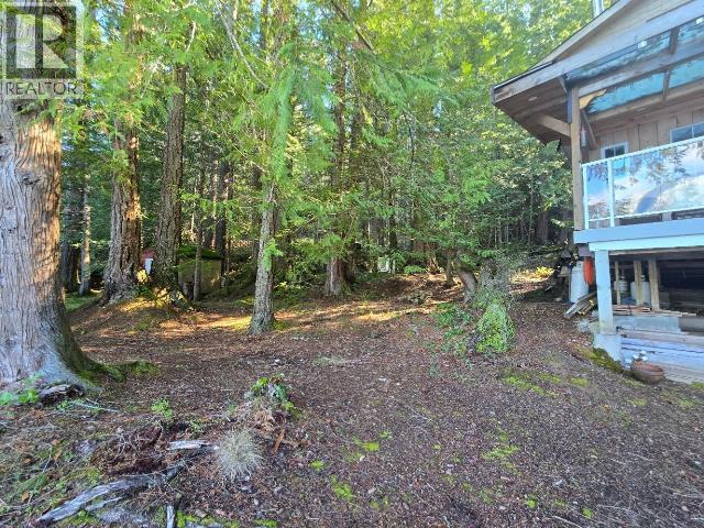 9162 POWELL LAKE - 7