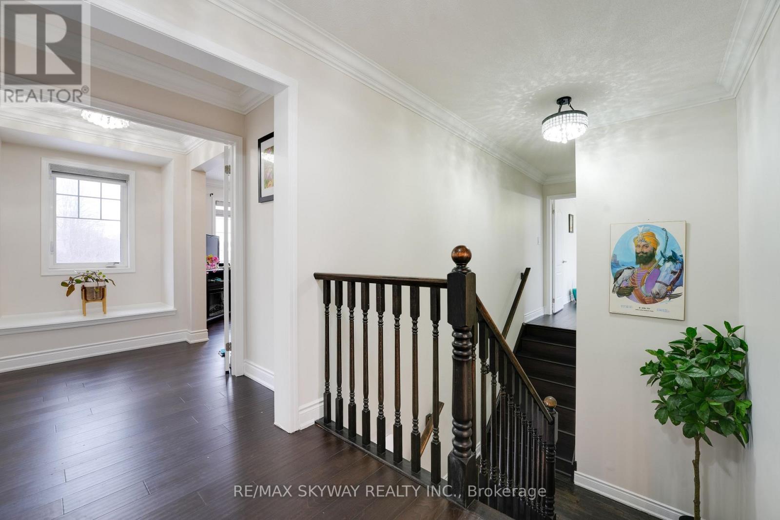 67 VETERANS DRIVE - 21