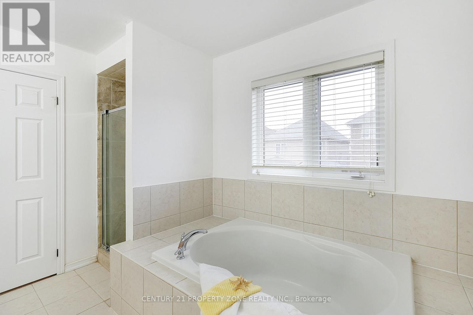 36 CLEGHORN DRIVE - 22