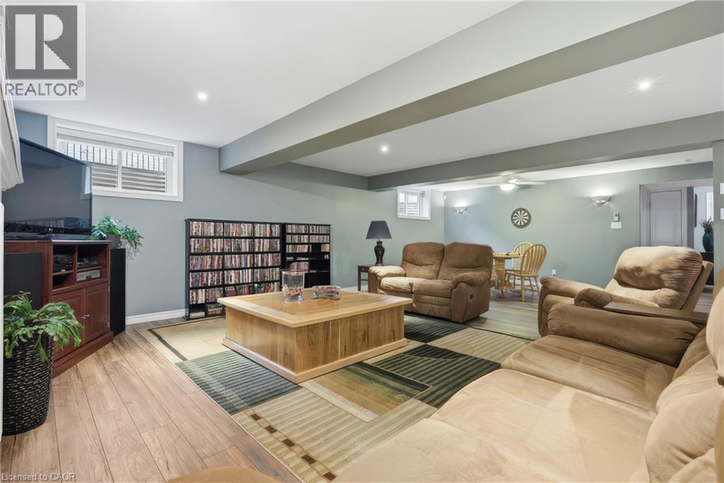 38 RHINE MEADOW ROAD - 40