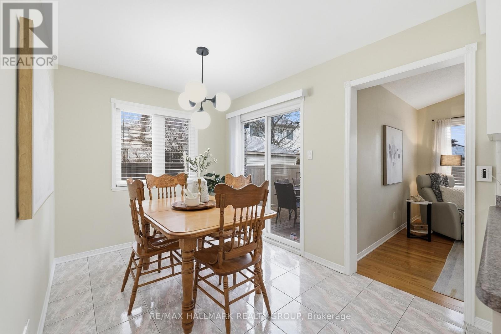 1144 AMBERCREST STREET - 19