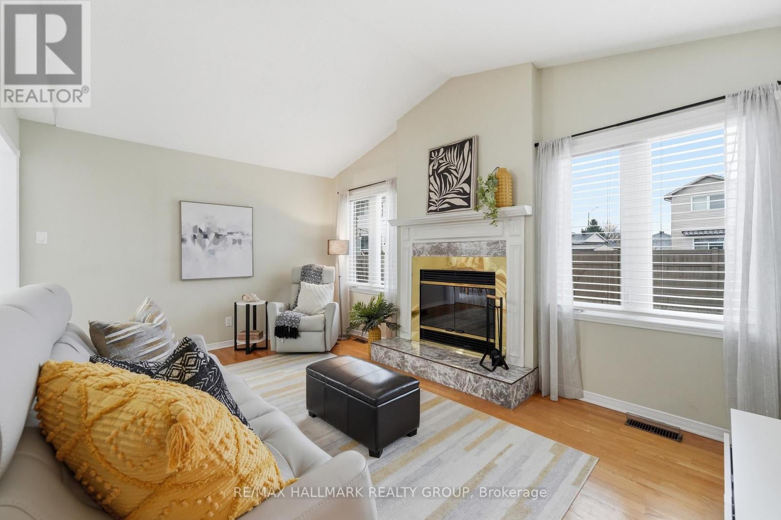 1144 AMBERCREST STREET - 21