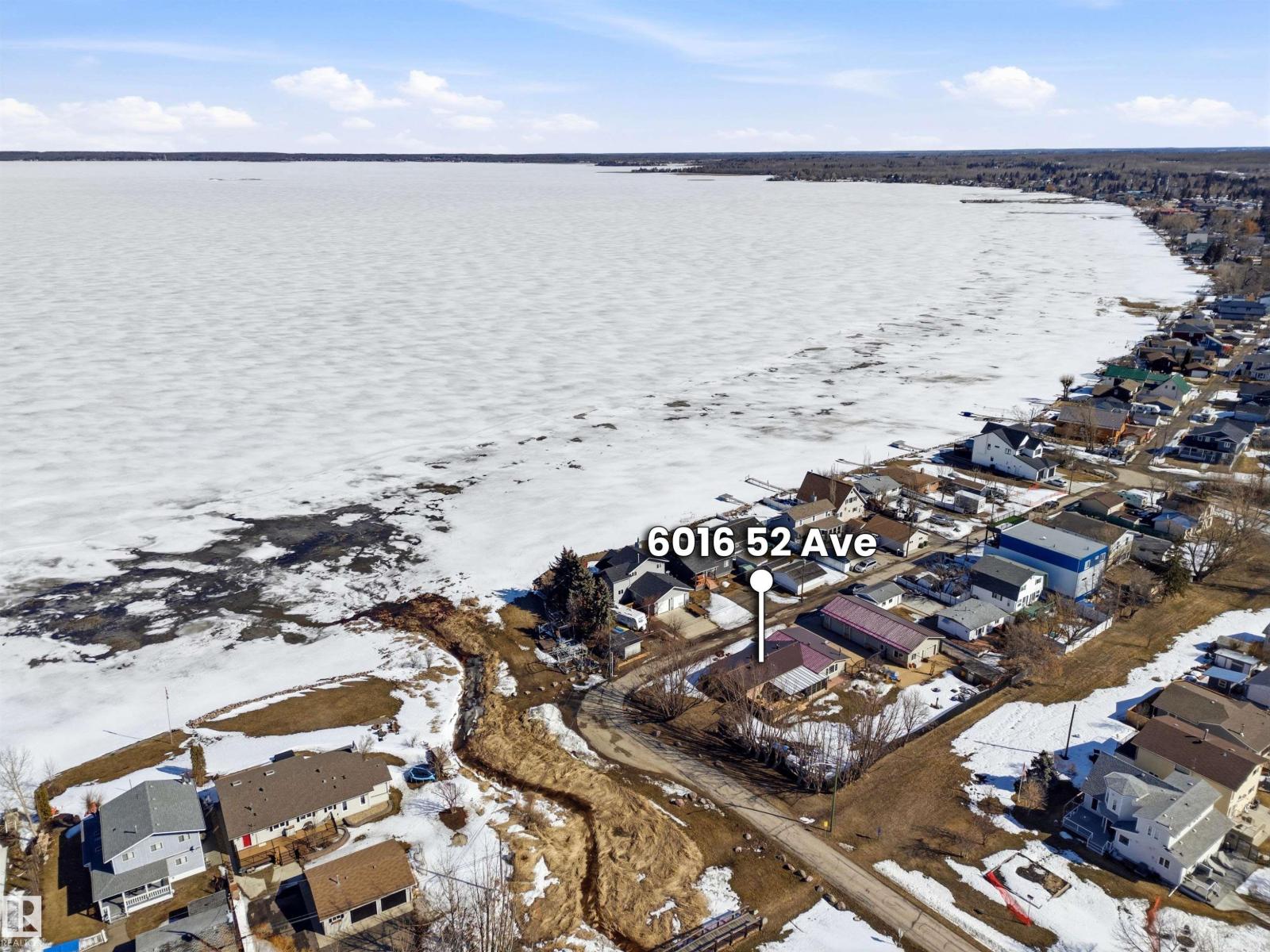 6016 52 AV - 65