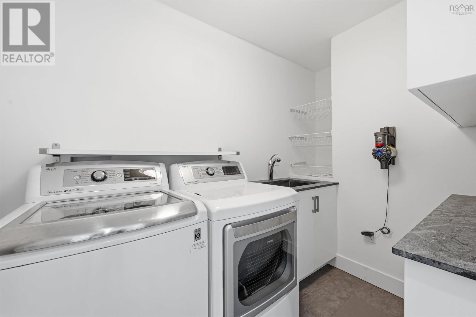 Property 49 of 49 of 11 ARGYLE Close