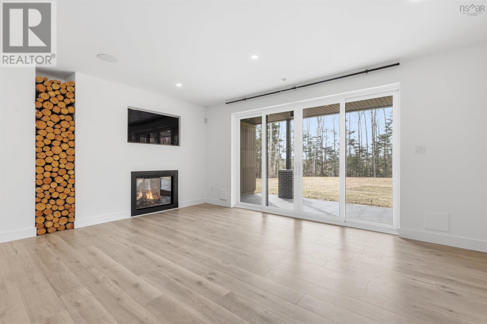 Property 9 of 49 of 11 ARGYLE Close