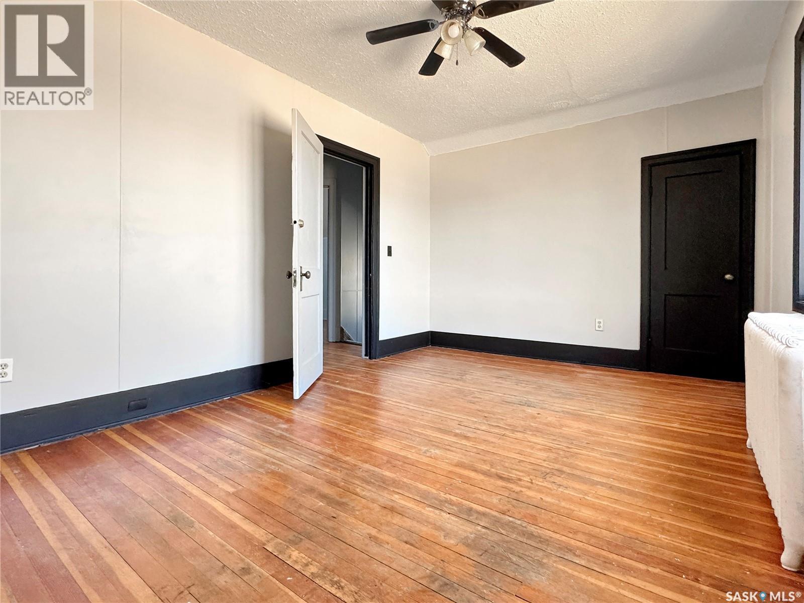 209 MAIN STREET - 12