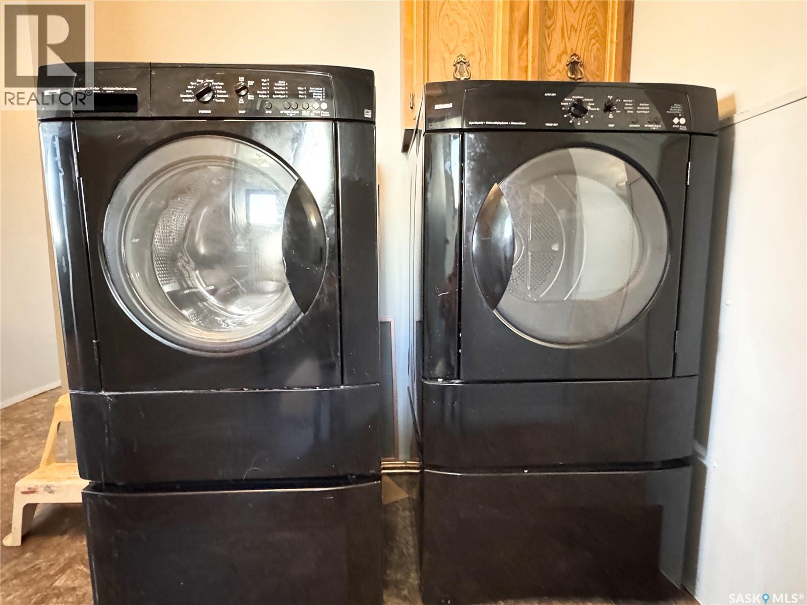 209 MAIN STREET - 16