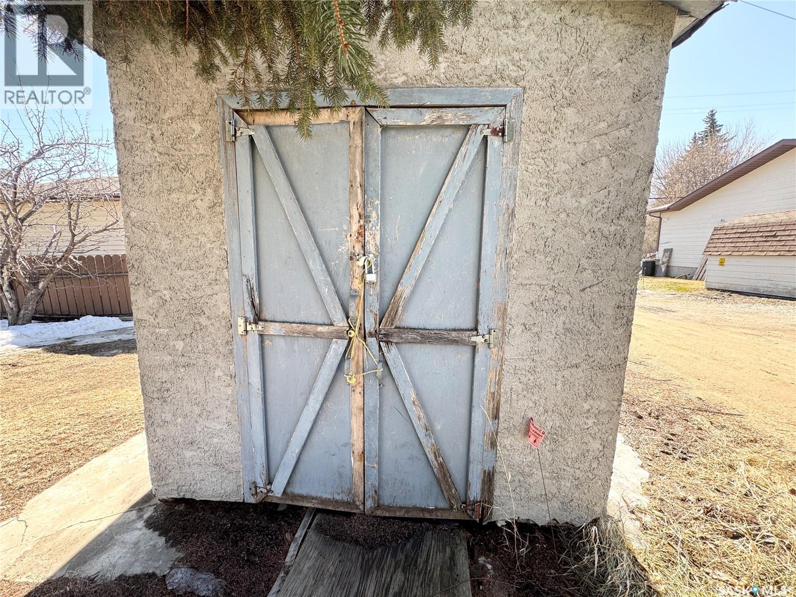 209 MAIN STREET - 23