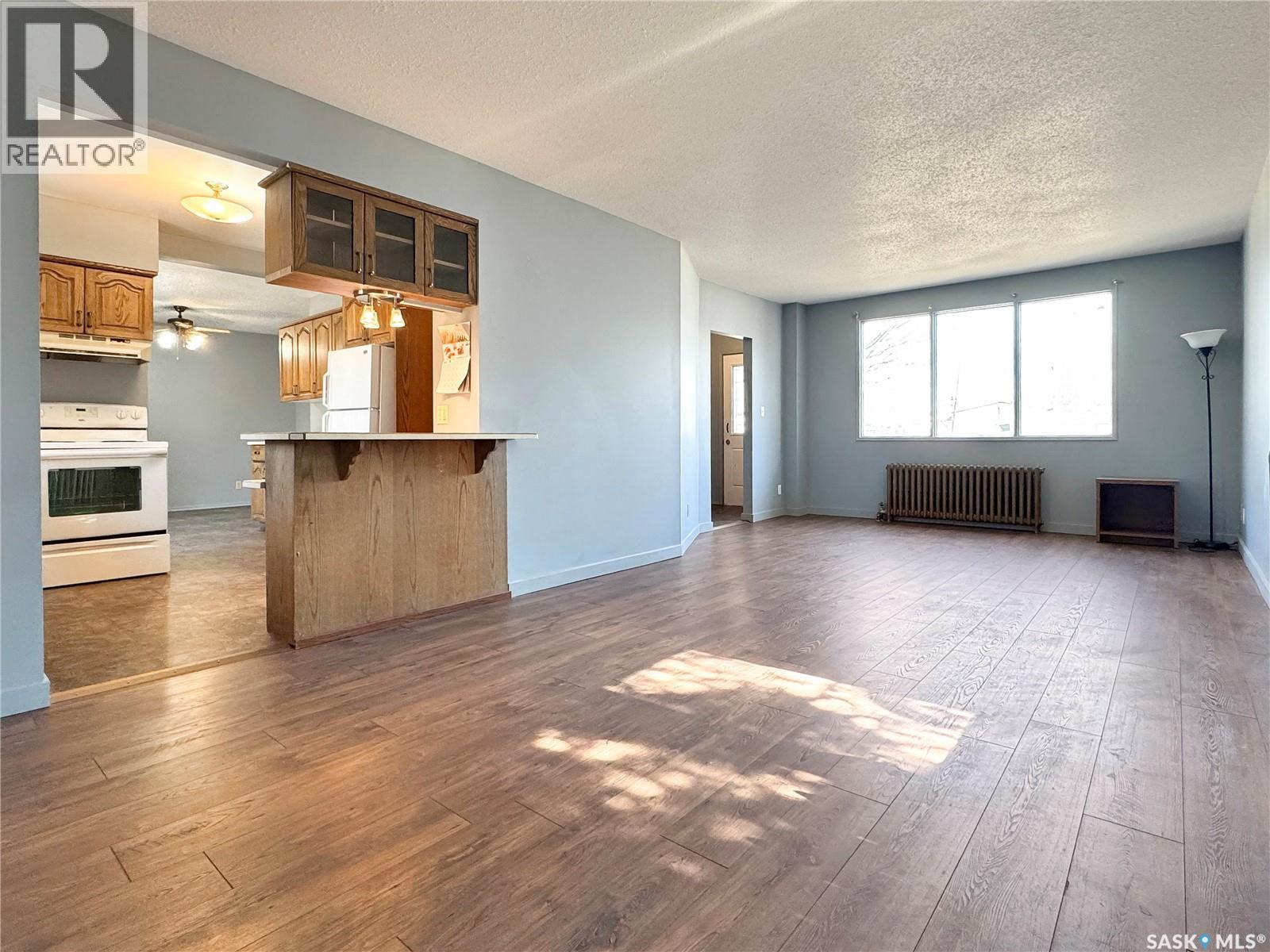 209 MAIN STREET - 3