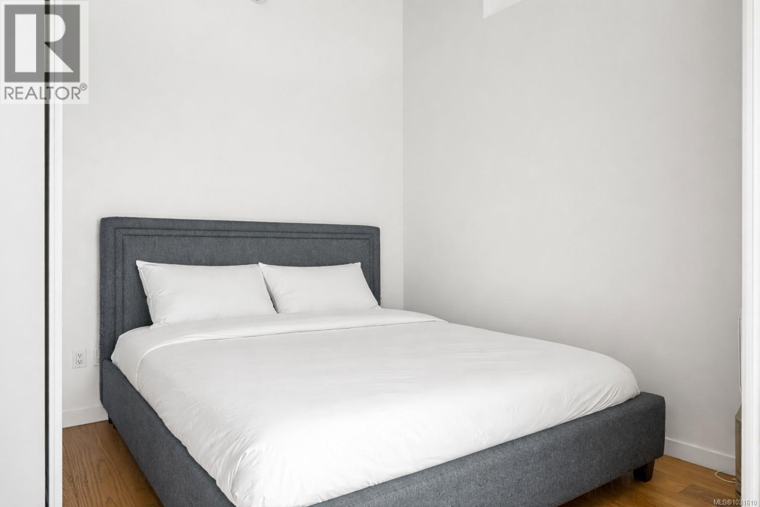 #304 770 FISGARD ST - 11