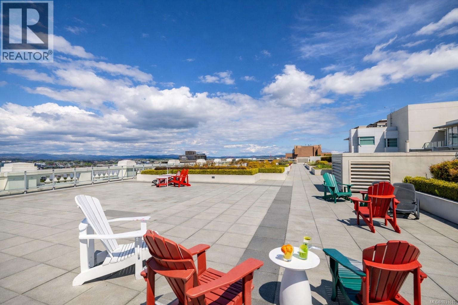 #304 770 FISGARD ST - 16