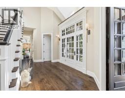 2096 Falkland Pl, Oak Bay, BC V8S4M5 Photo 39