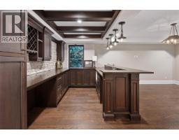 2096 Falkland Pl, Oak Bay, BC V8S4M5 Photo 40