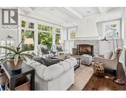 2096 Falkland Pl, Oak Bay, BC V8S4M5 Photo 43