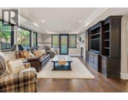 2096 Falkland Pl, Oak Bay, BC V8S4M5 Photo 77