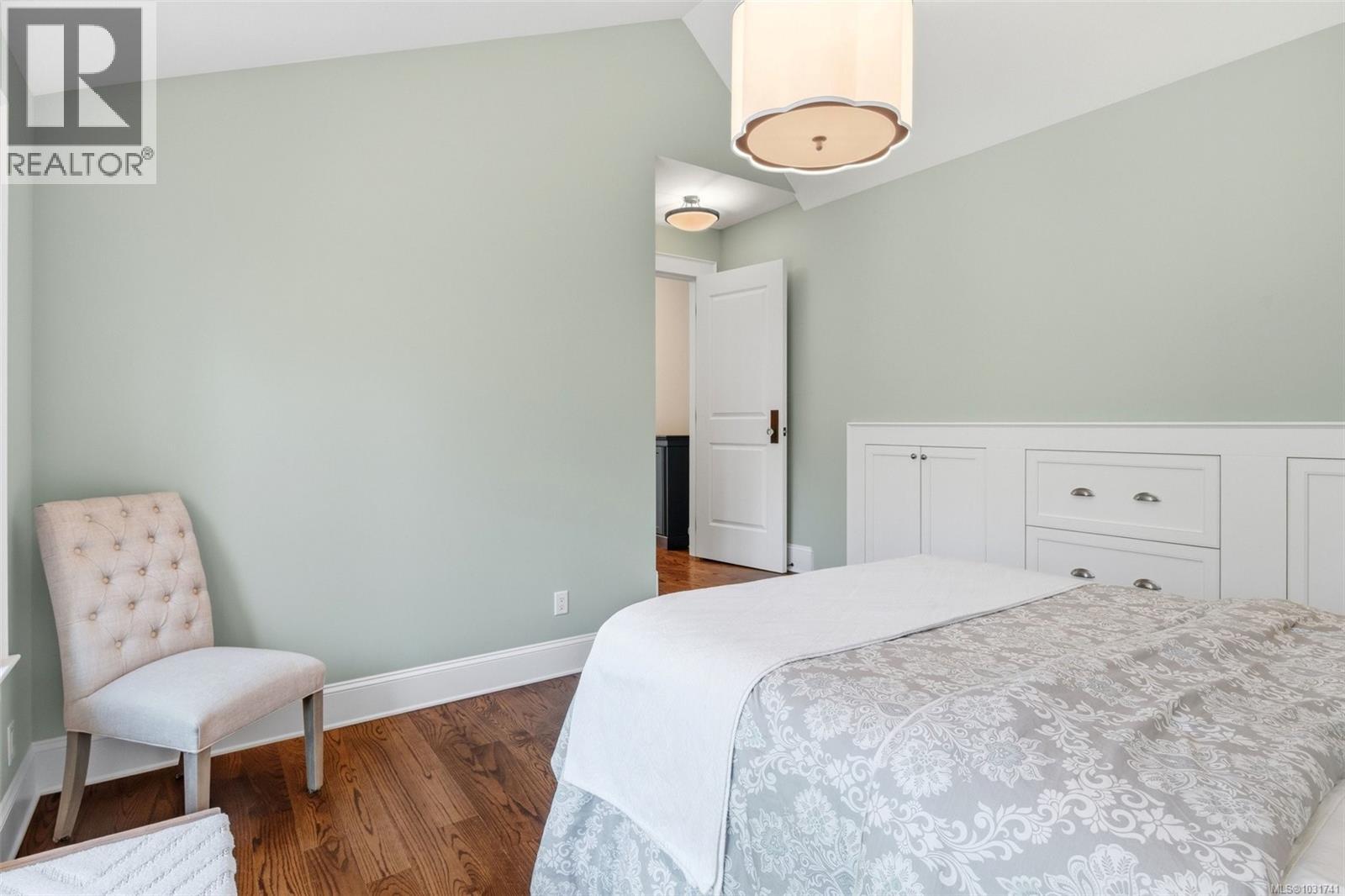 2096 Falkland Pl - 54
