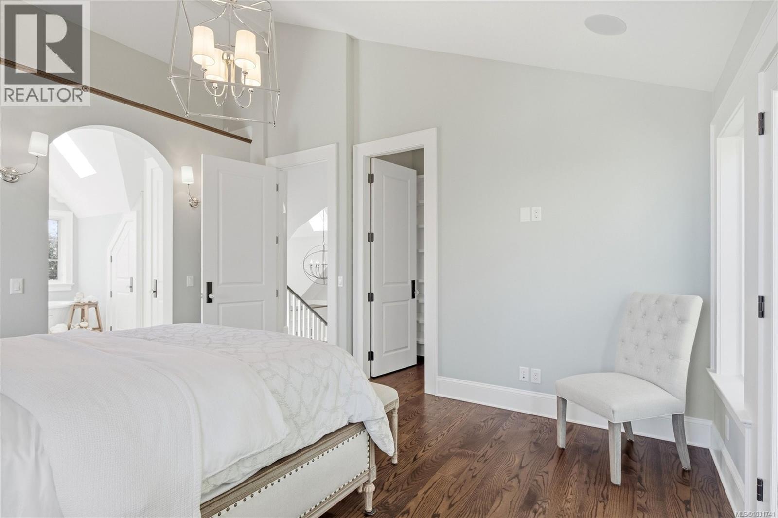 2096 Falkland Pl - 56