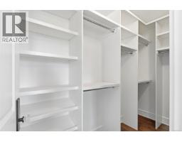 2096 Falkland Pl, Oak Bay, BC V8S4M5 Photo 74