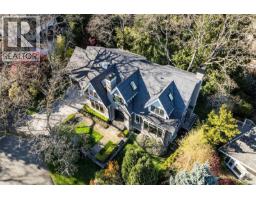 2096 Falkland Pl, Oak Bay, BC V8S4M5 Photo 84