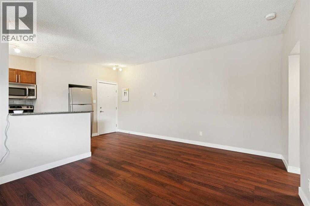 #4 605 67 AVENUE SW - 7