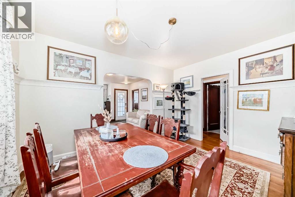 1628 16 STREET SE - 16