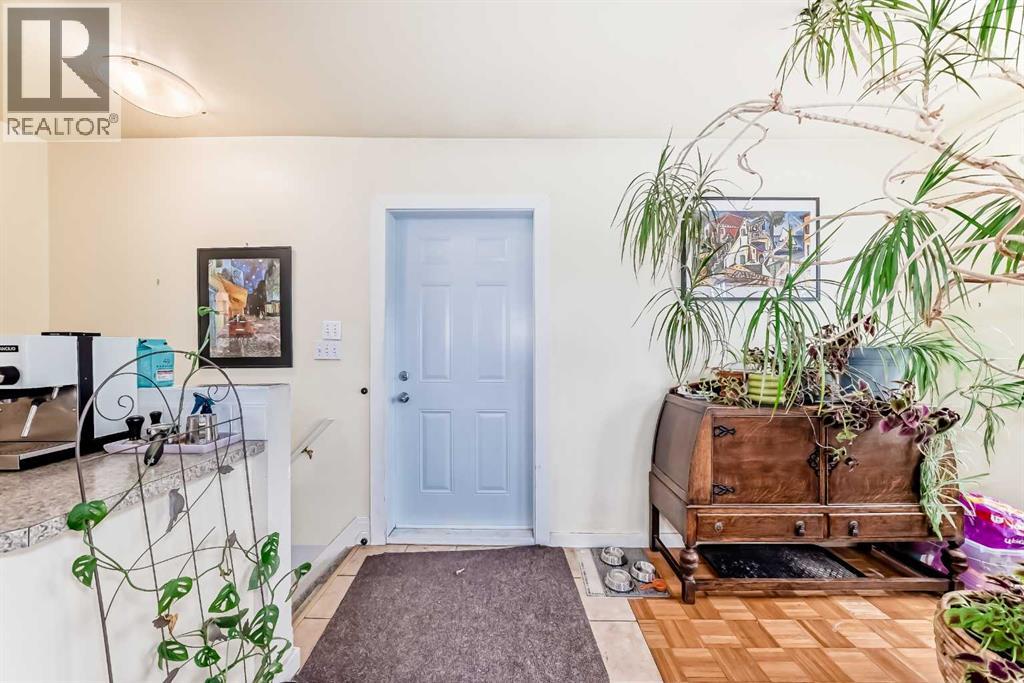 1628 16 STREET SE - 21