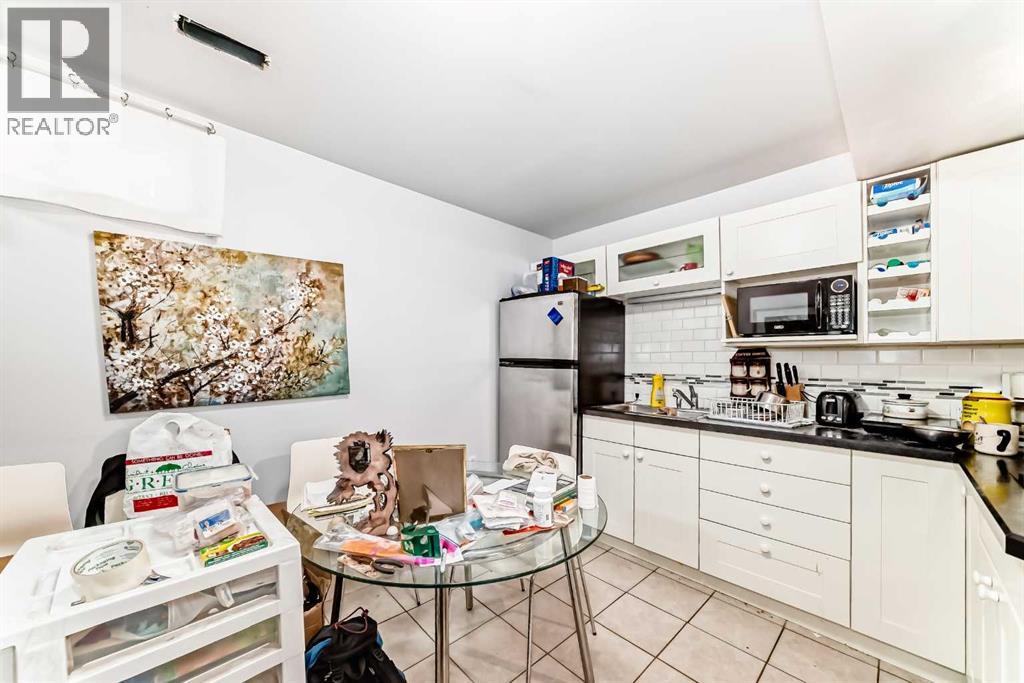 1628 16 STREET SE - 33