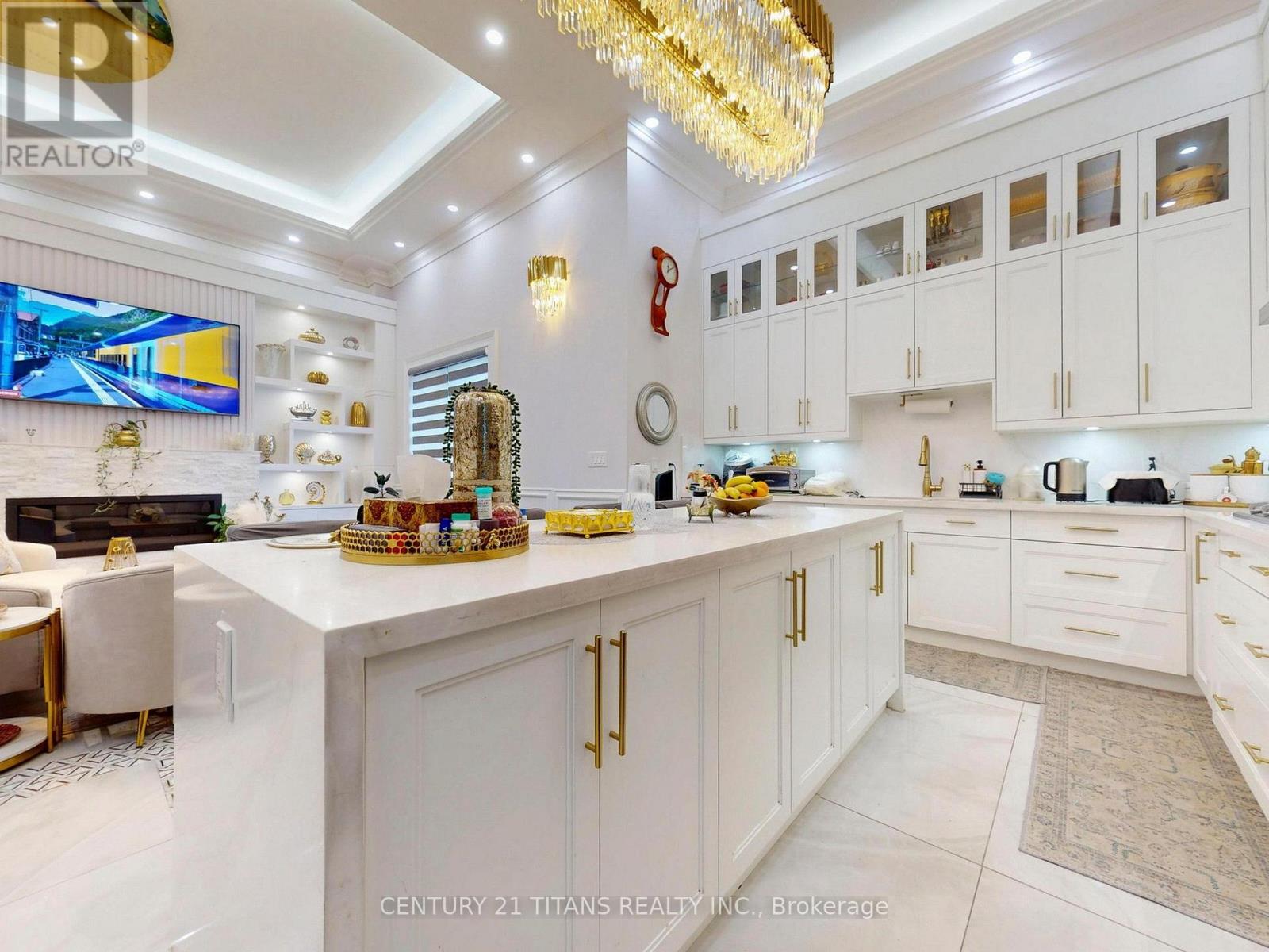 36 CRAIGLEE DRIVE - 11