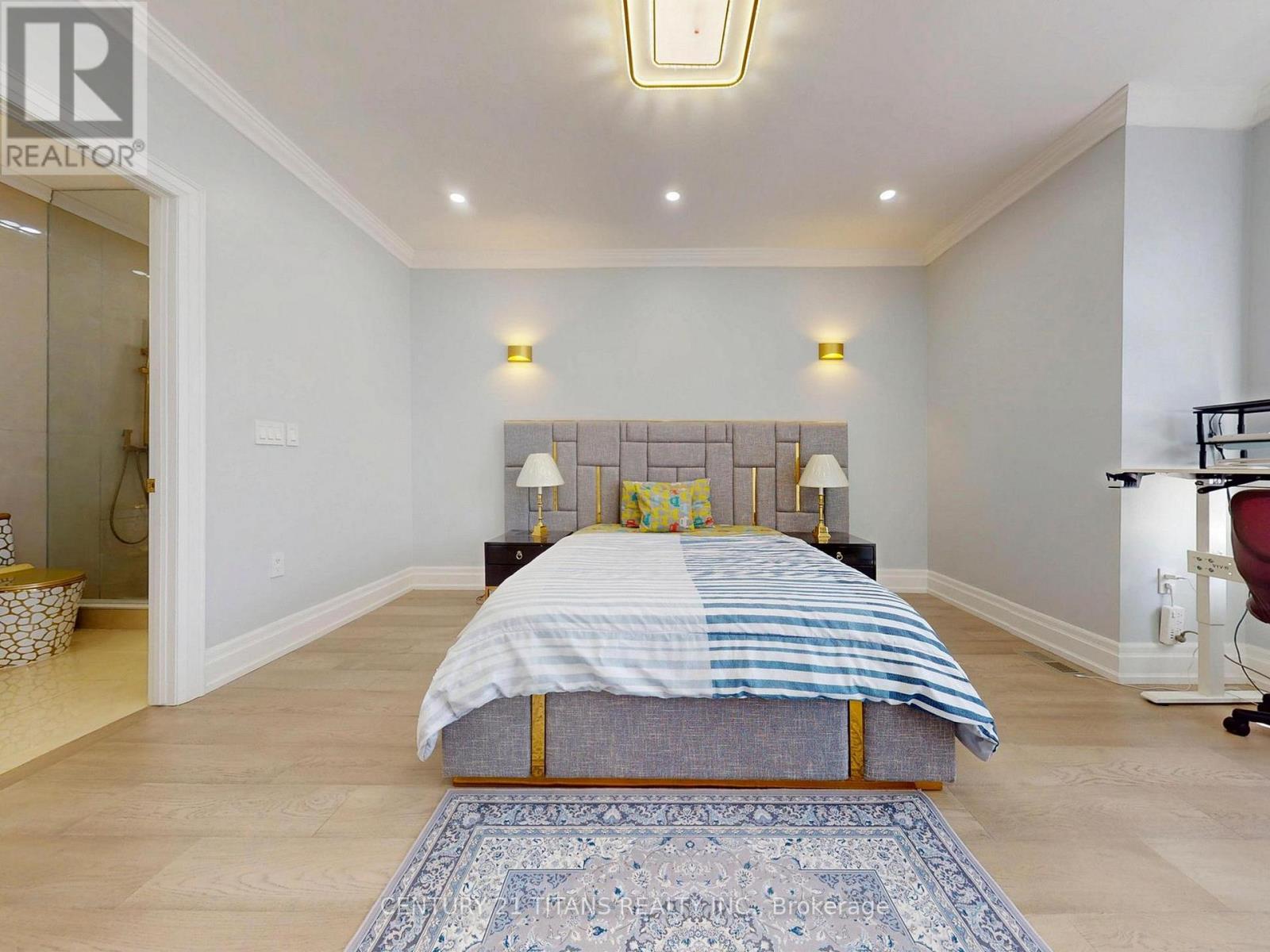 36 CRAIGLEE DRIVE - 31