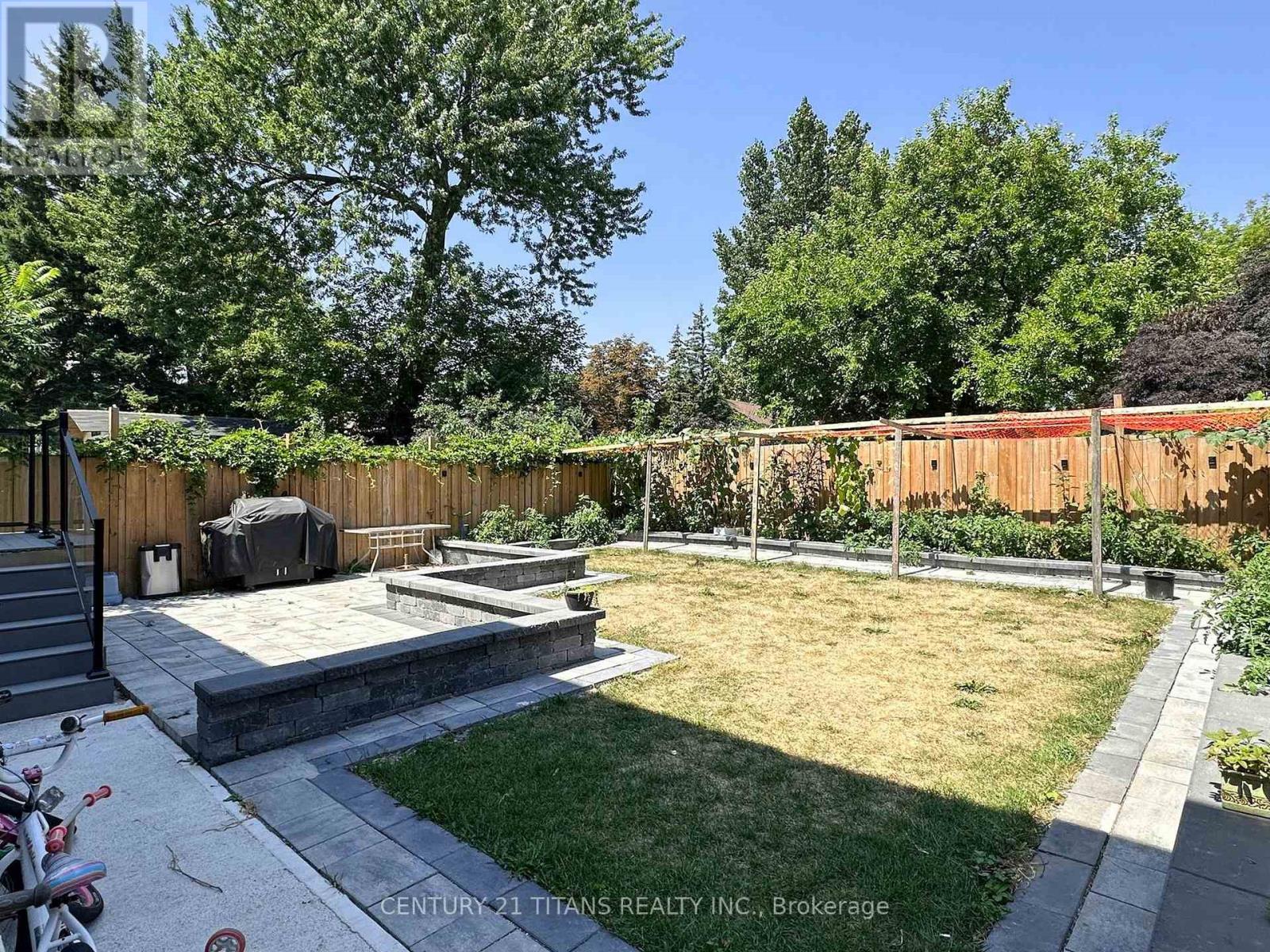 36 CRAIGLEE DRIVE - 41