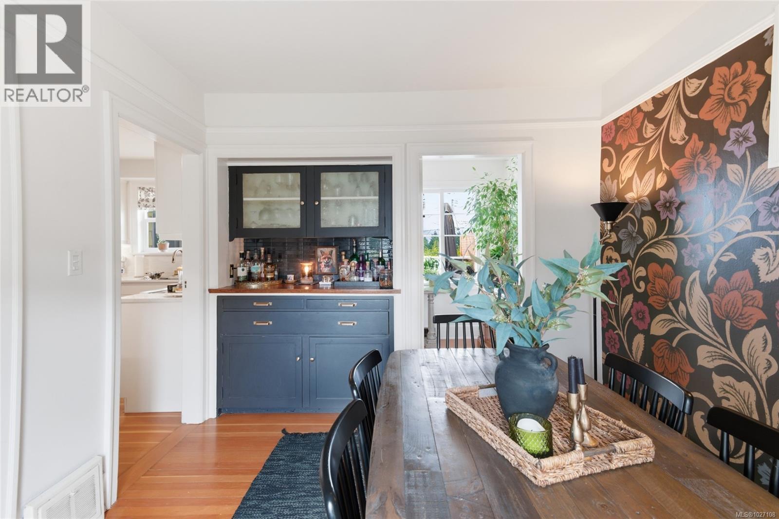 4545 ARGYLE ST S - 13