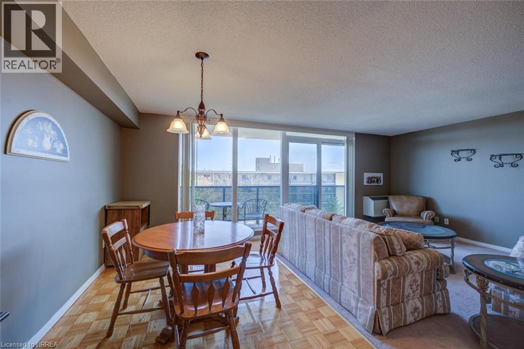 #601 9 BONHEUR COURT - 13