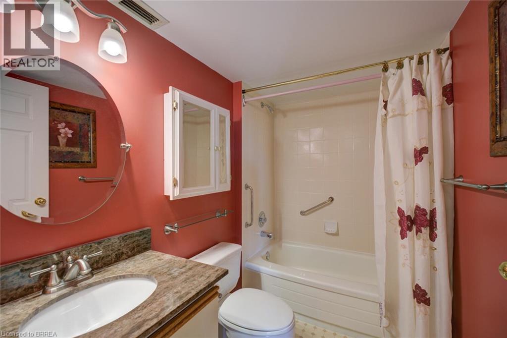 #601 9 BONHEUR COURT - 27