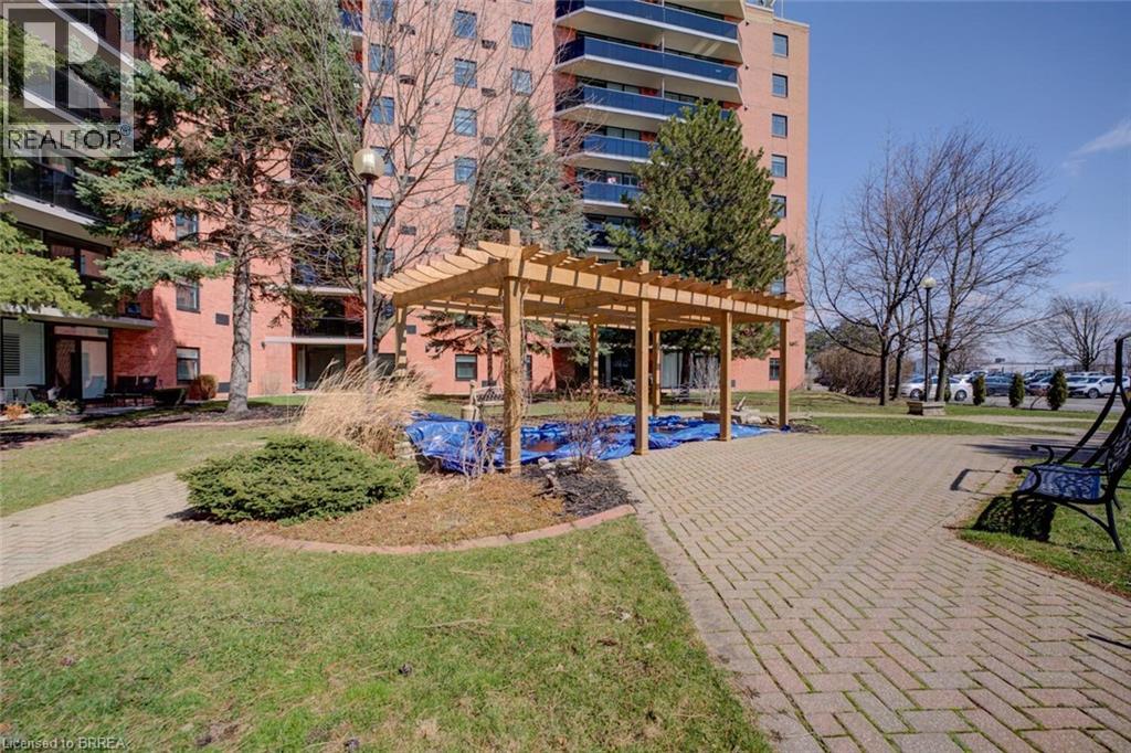 #601 9 BONHEUR COURT - 40