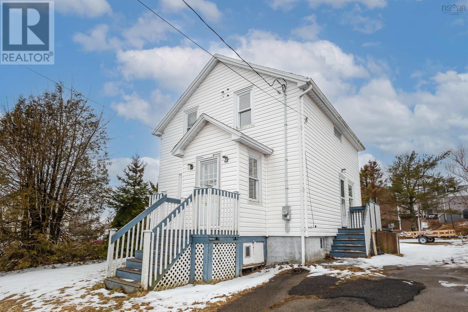 Property 24 of 32 of 171 Cabot Street