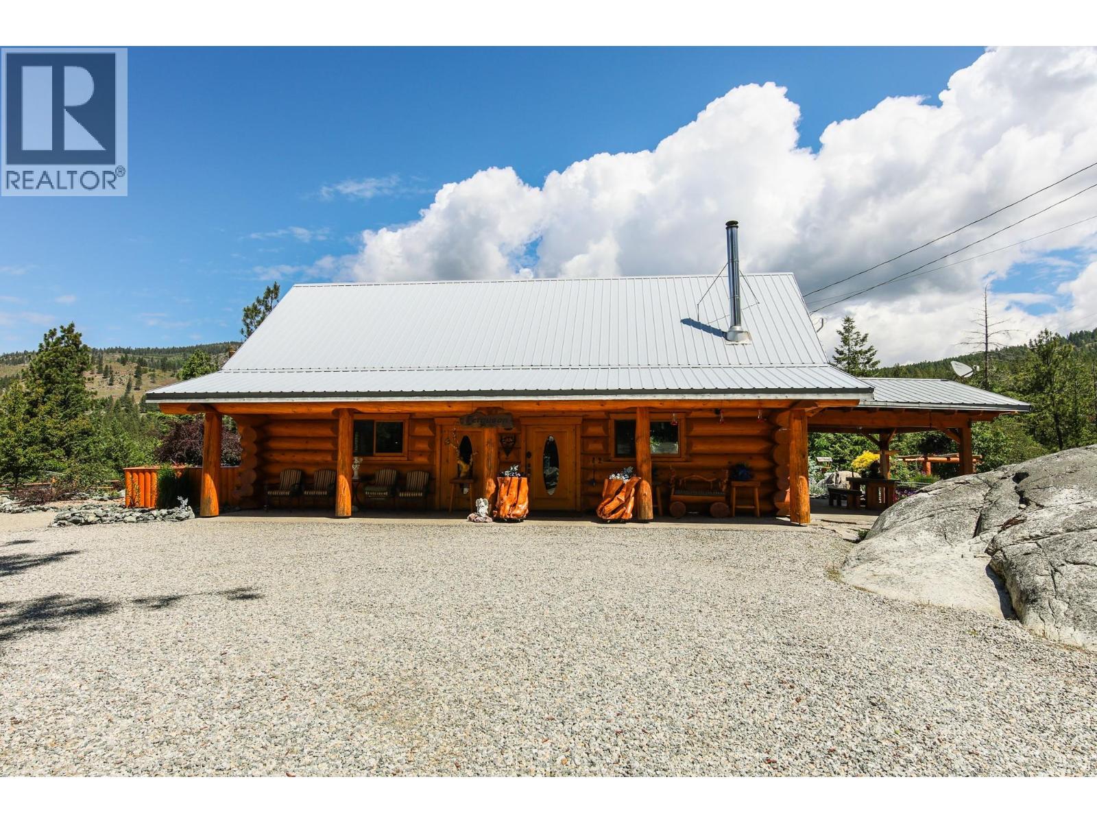 118 MAGUIRE ROAD - 12