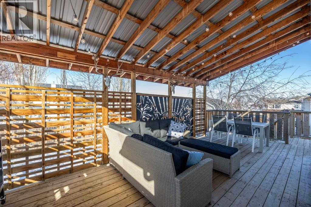 113 EGLERT DRIVE - 28